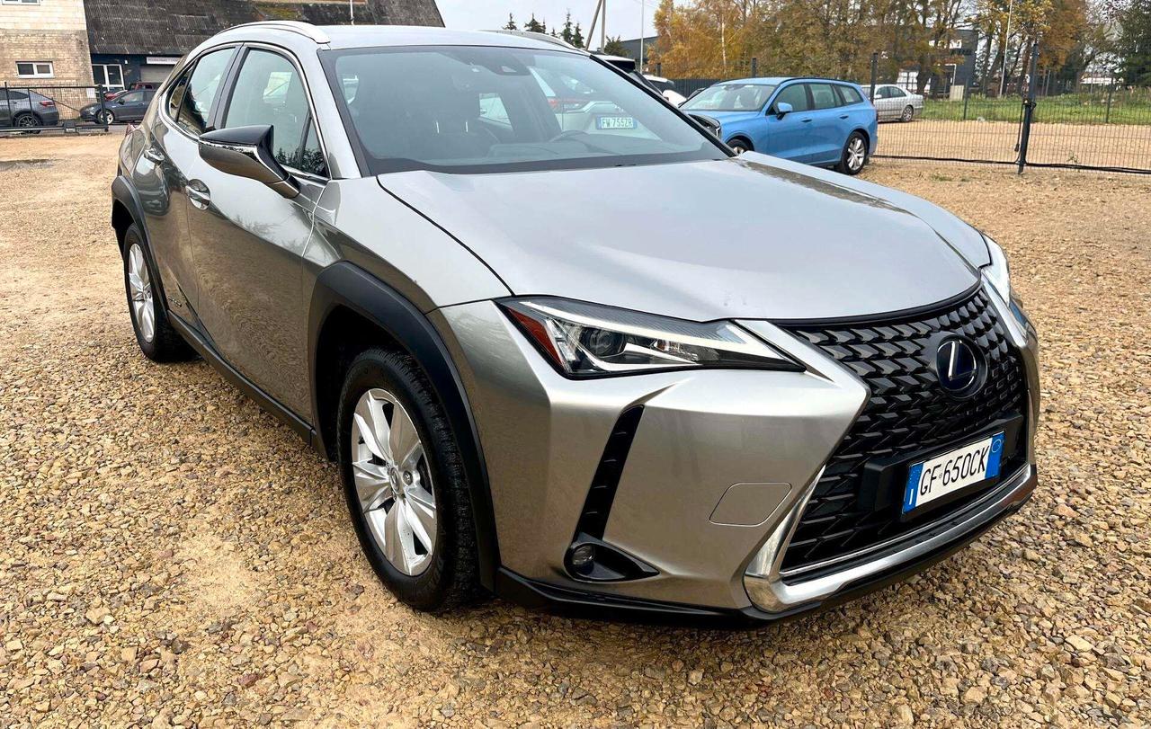 Lexus UX Hybrid Business