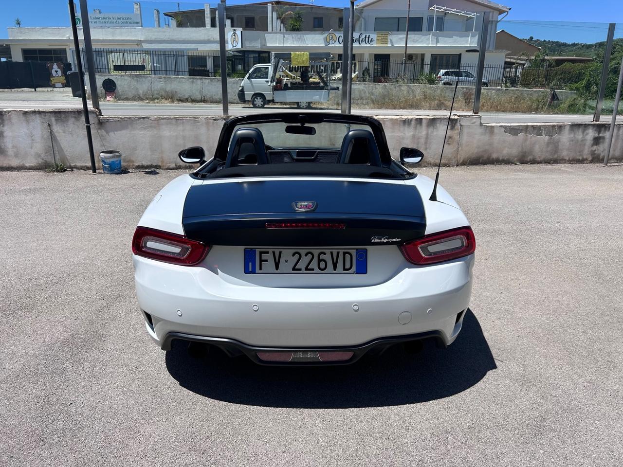 ABARTH 124 Spider 1.4 Turbo MultiAir AT 170 GT