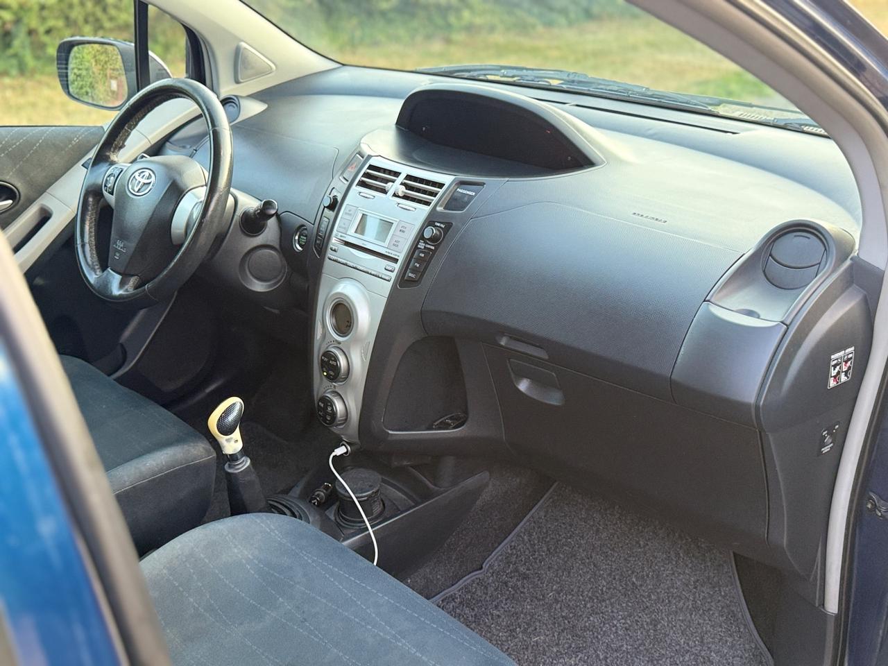 Toyota Yaris 1.3 5 porte