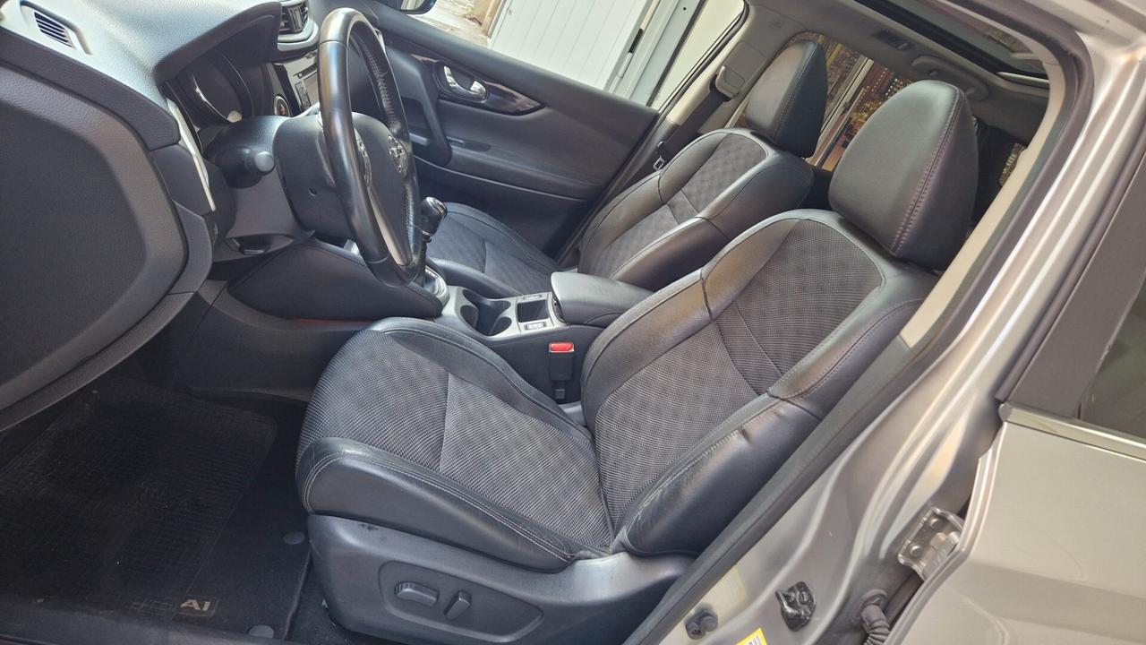Nissan Qashqai 1.6 dCi 4WD Tekna