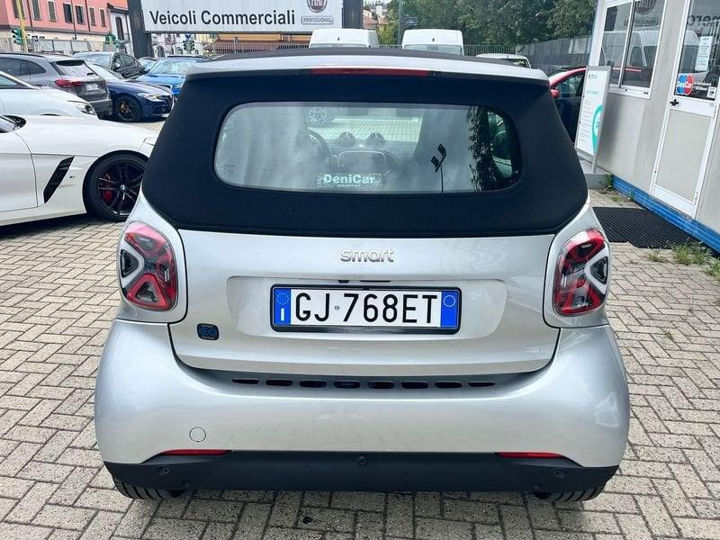 smart fortwo EQ cabrio Prime