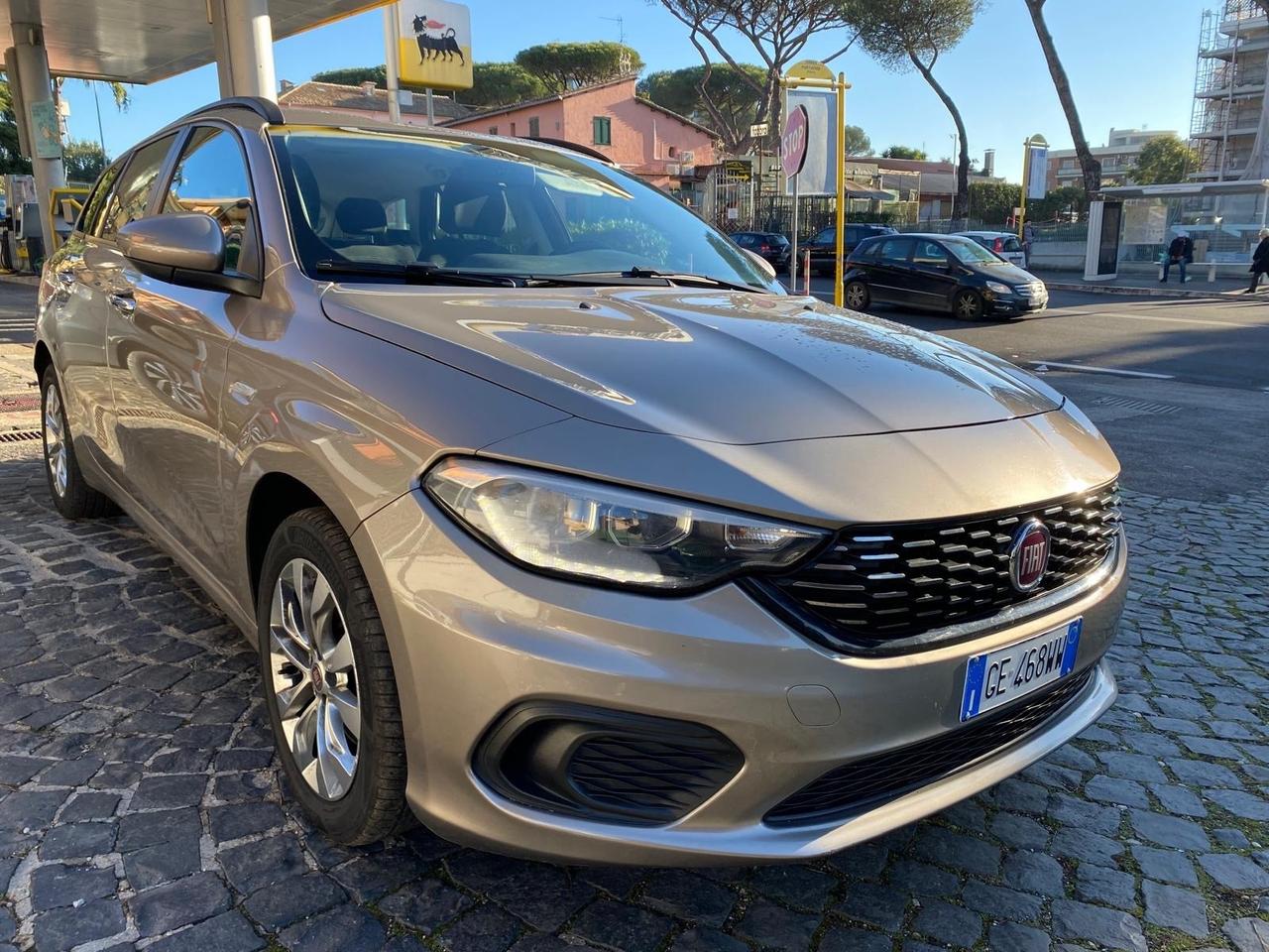 Fiat Tipo 1.4 T-Jet 120CV GPL SW Lounge