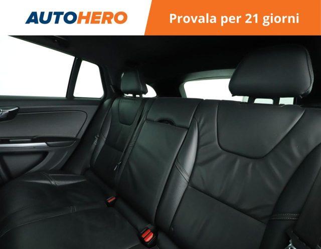 VOLVO V60 D4 Geartronic R-design Momentum