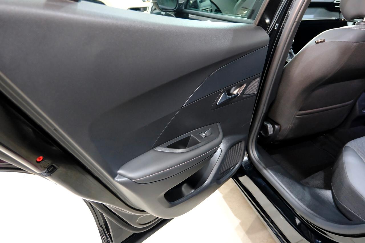 PEUGEOT 2008 1.2T 100cv ALLURE - I-COCKPIT