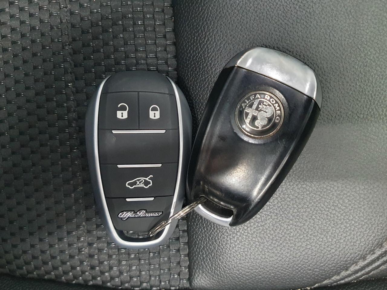 Alfa Romeo Stelvio 2.2 Turbodiesel 210cv AT8 Q4 Executive 2019