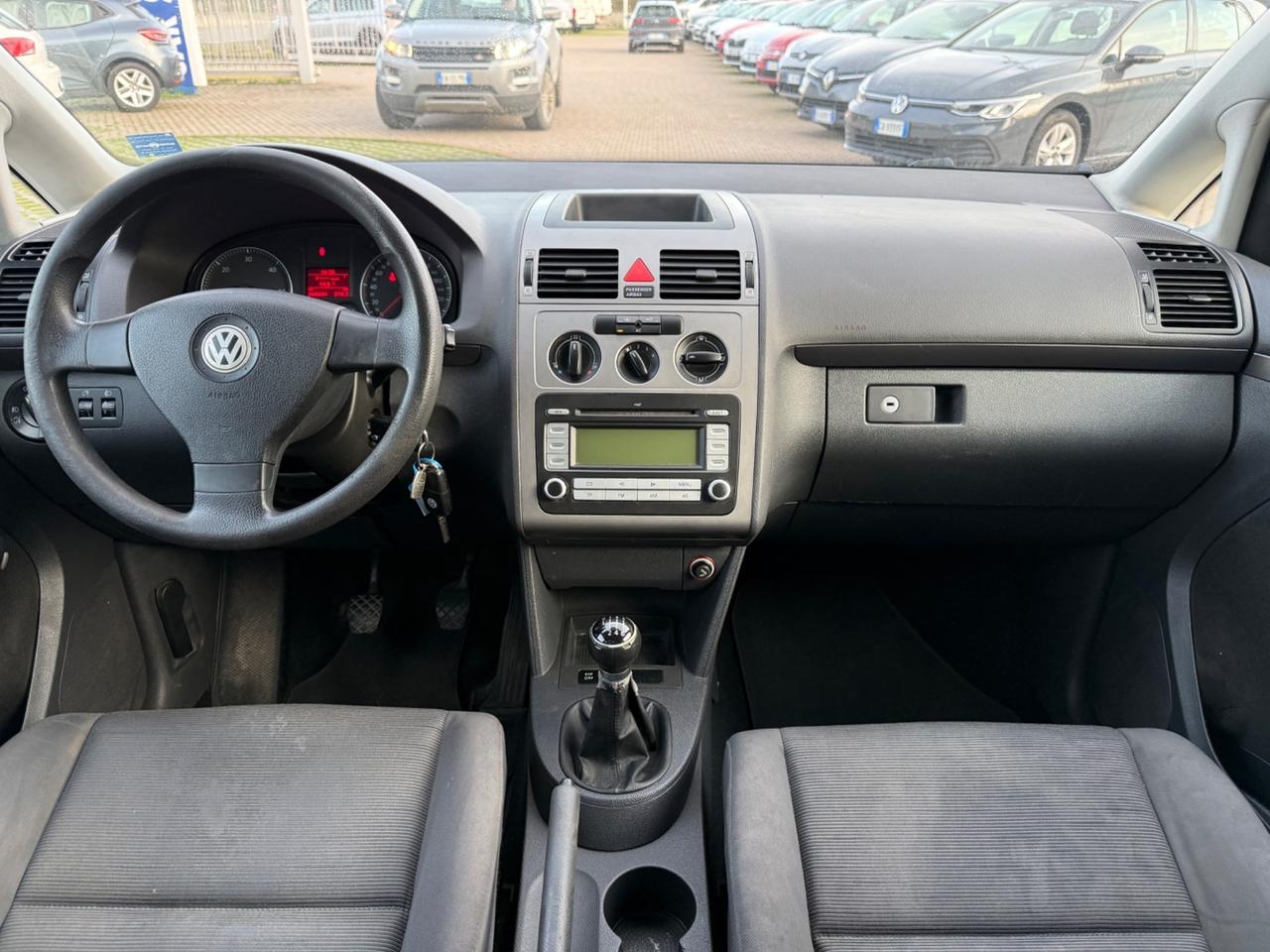 Volkswagen Touran 1.9 TDI 105CV DPF Conceptline OK NEOPATENTATI