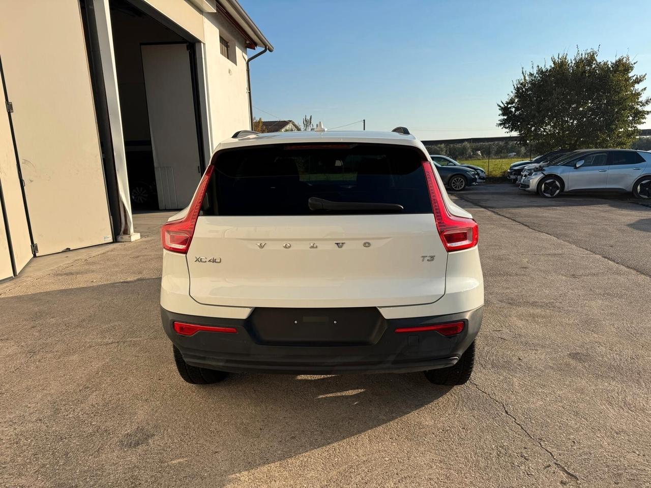 Volvo XC40 1.5 T3 geartronic MOTORE RUMOROSO