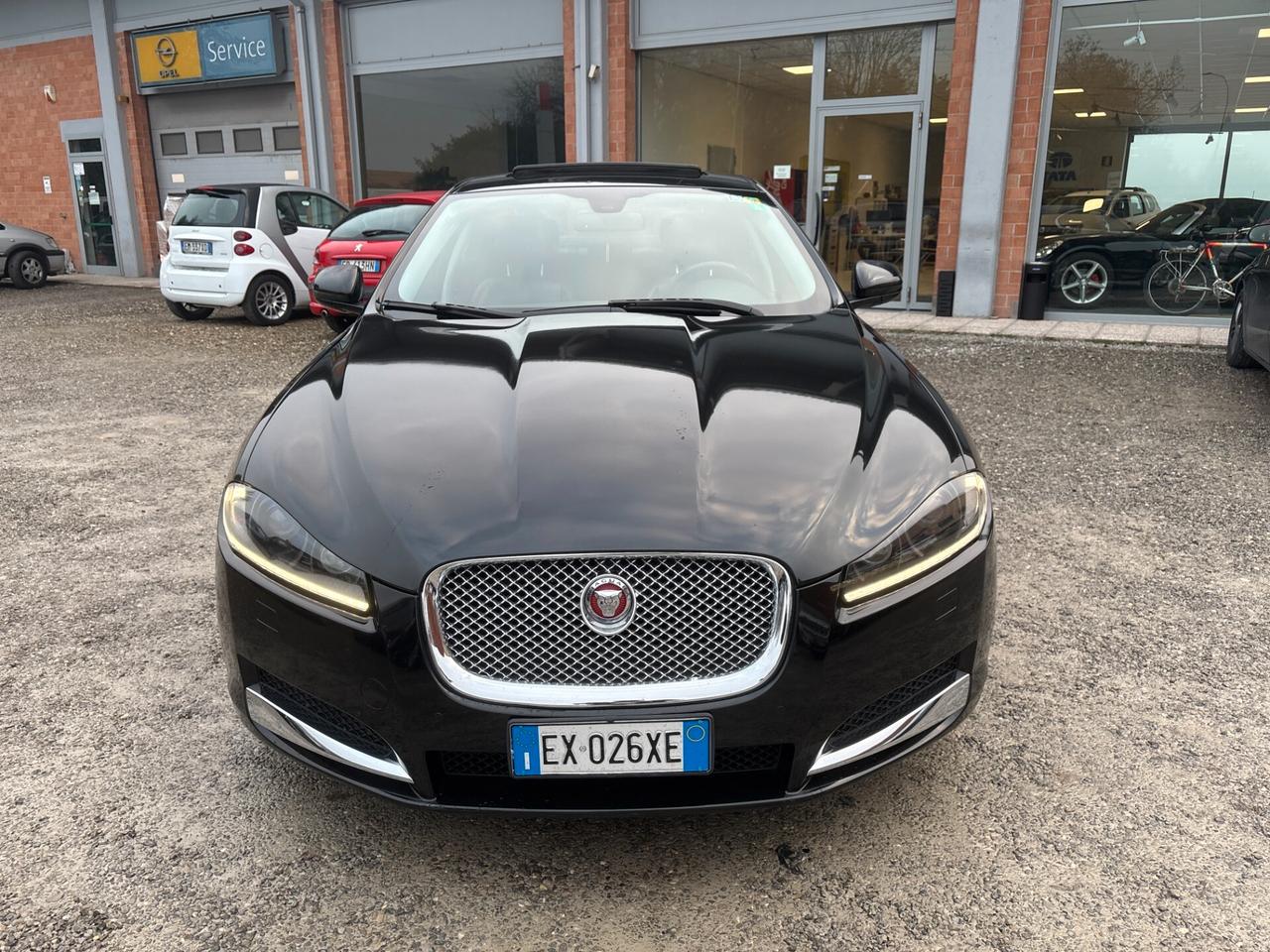 Jaguar XF 2.2 D 200 CV -Full