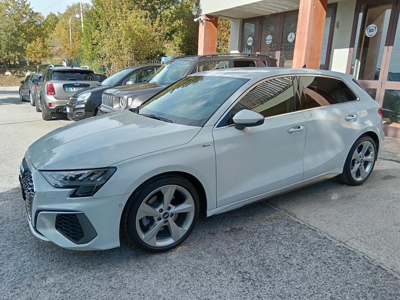 Audi A3 30 2.0 TDI 116CV S-LINE NUOVISSIMA