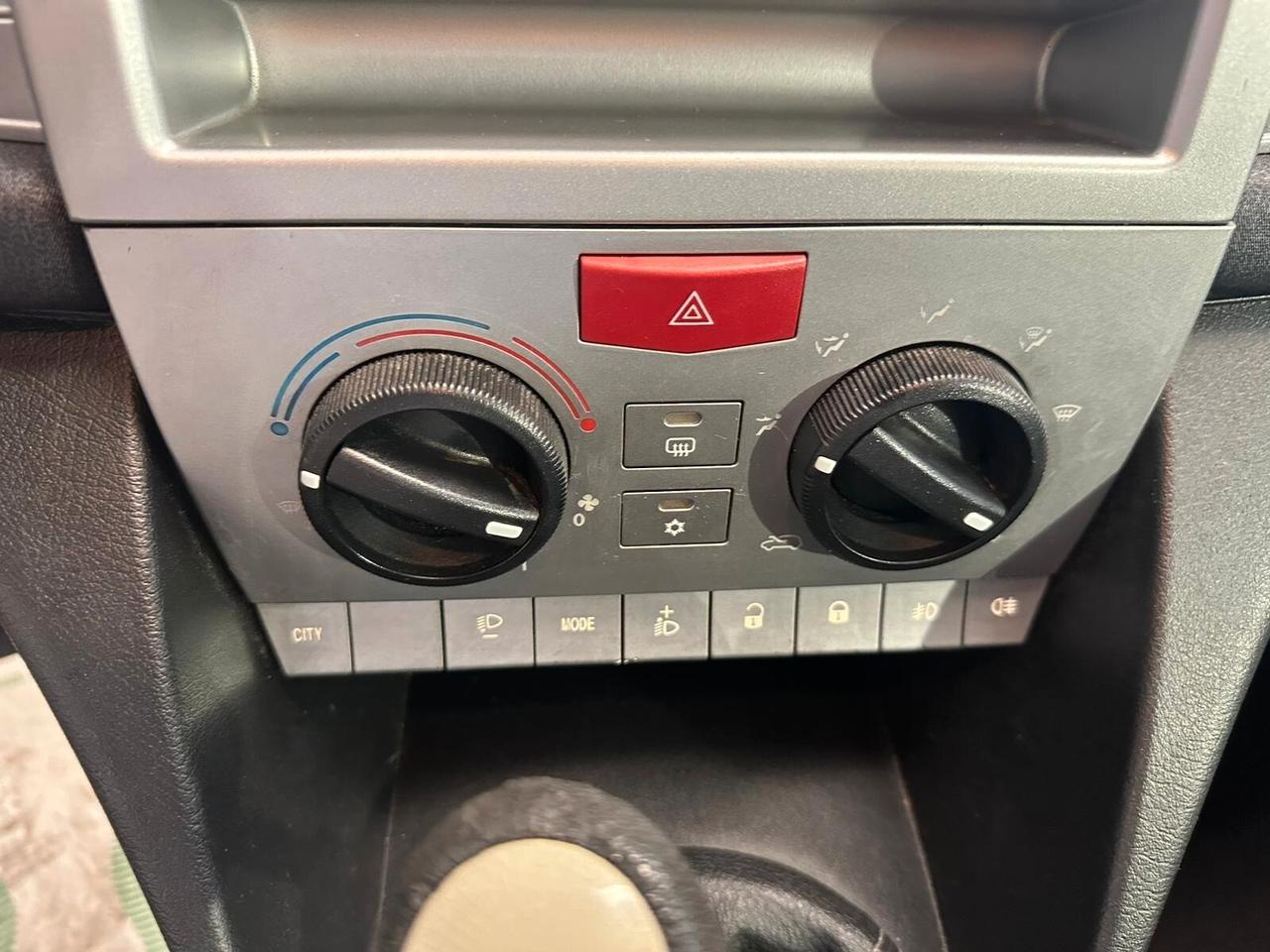 Lancia Ypsilon 1.4 Platino Ecochic GPL