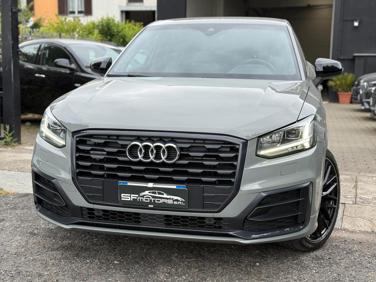 Audi Q2 40 TFSI S tronic Identity Black S Line QUATTRO