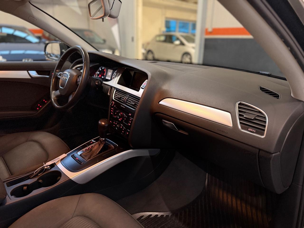 Audi A4 Avant 2.0 TDI 143CV F.AP. S-LINE AUTOMATICA