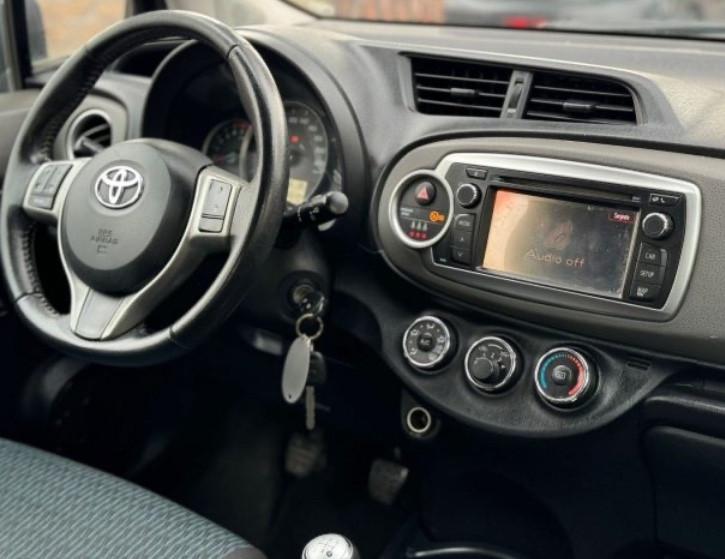 Toyota Yaris 1.0 3 porte Active