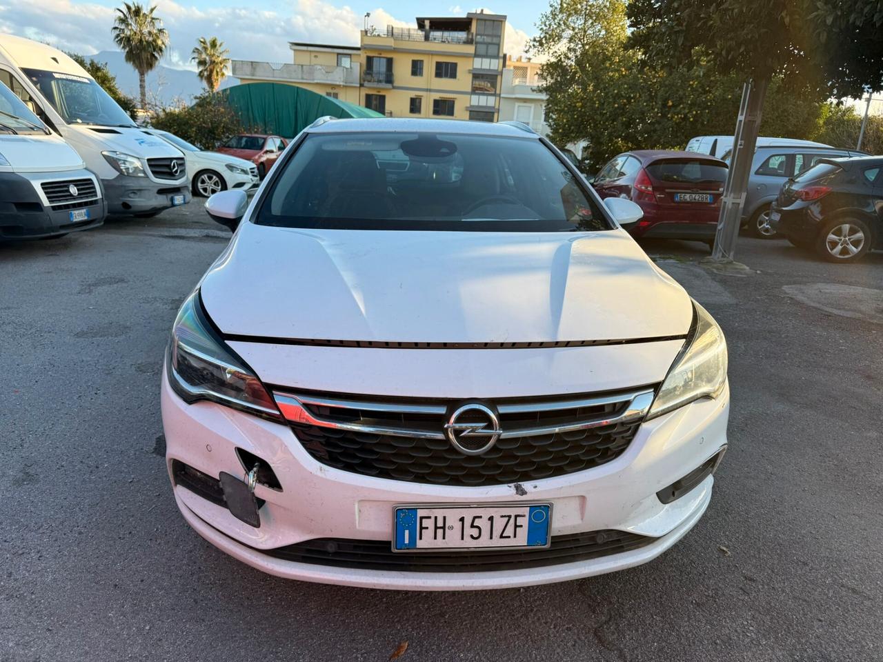Opel Astra 1.6 Cdti 136cv S.W. Motore rotto
