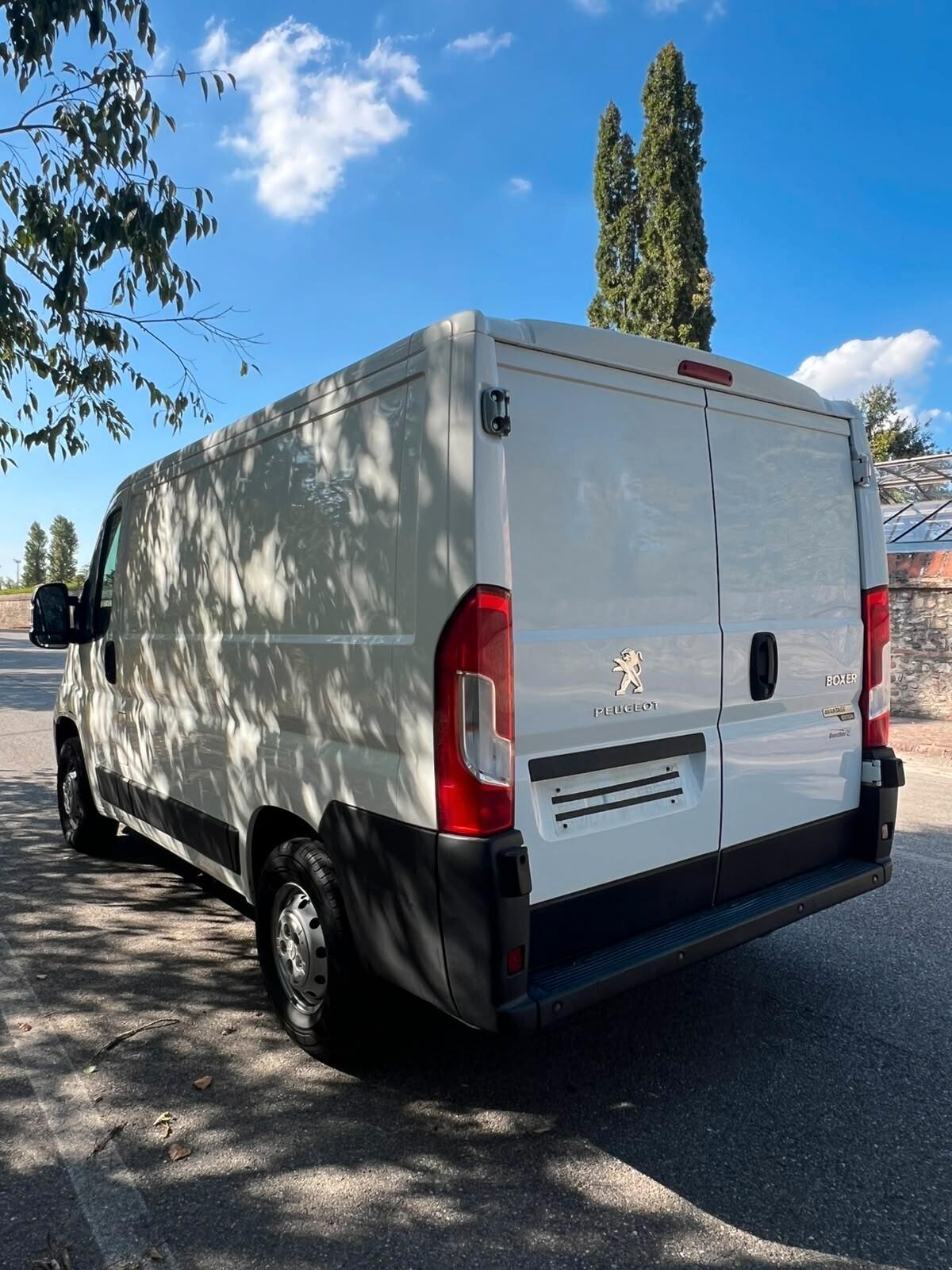 Peugeot Boxer 330 2.0 BlueHDi PC-TN Furgone