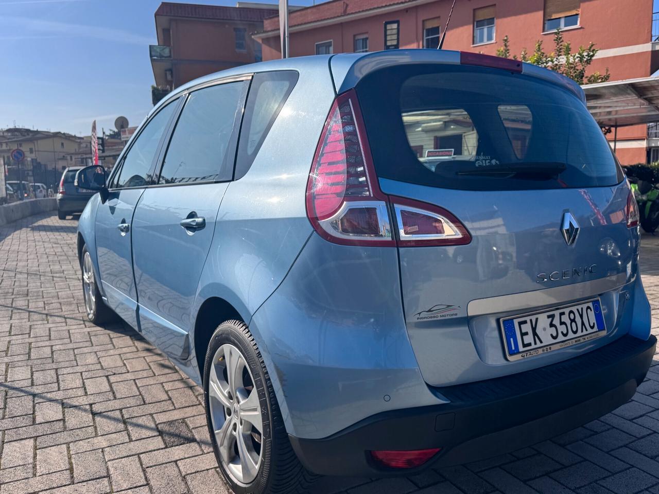 Renault Scenic benzina luxe