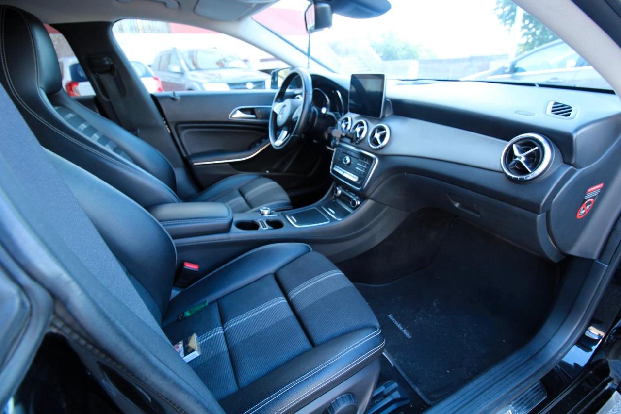 Mercedes-Benz CLA 220 d Automatic Premium