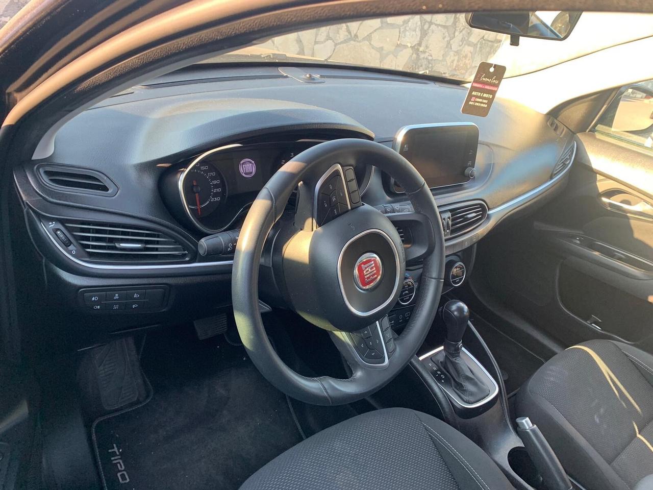 Fiat Tipo 1.6 Mjt S&S 5 porte Easy