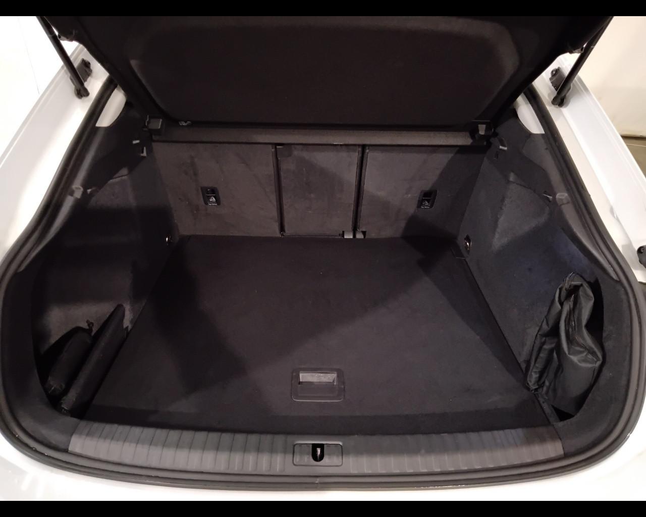 AUDI Q3 I 2019 Sportback - Q3 Sportback 35 2.0 tdi Business Plus