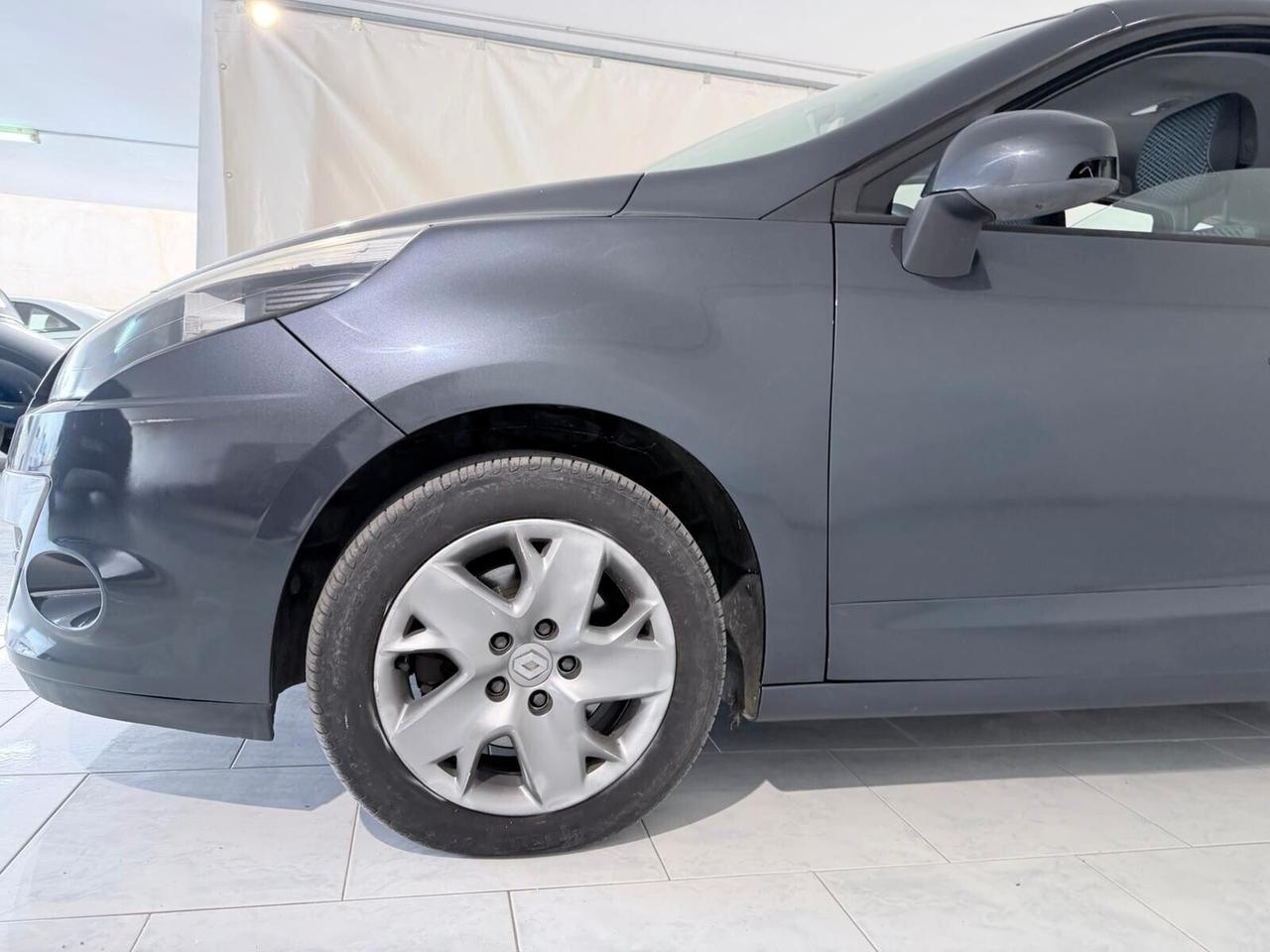 Renault Scenic ACCONTO 0€ RATE DA 150€ AL MESE