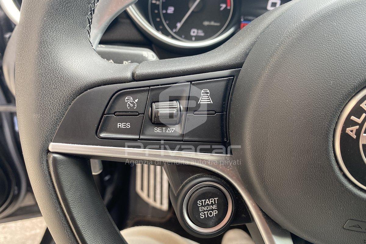 ALFA ROMEO Giulia 2.0 Turbo 200 CV AT8 B-Tech