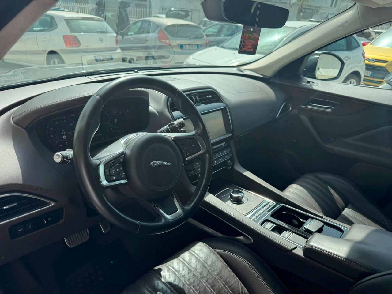 Jaguar F-Pace 2.0 D 240 CV AWD aut. Prestige