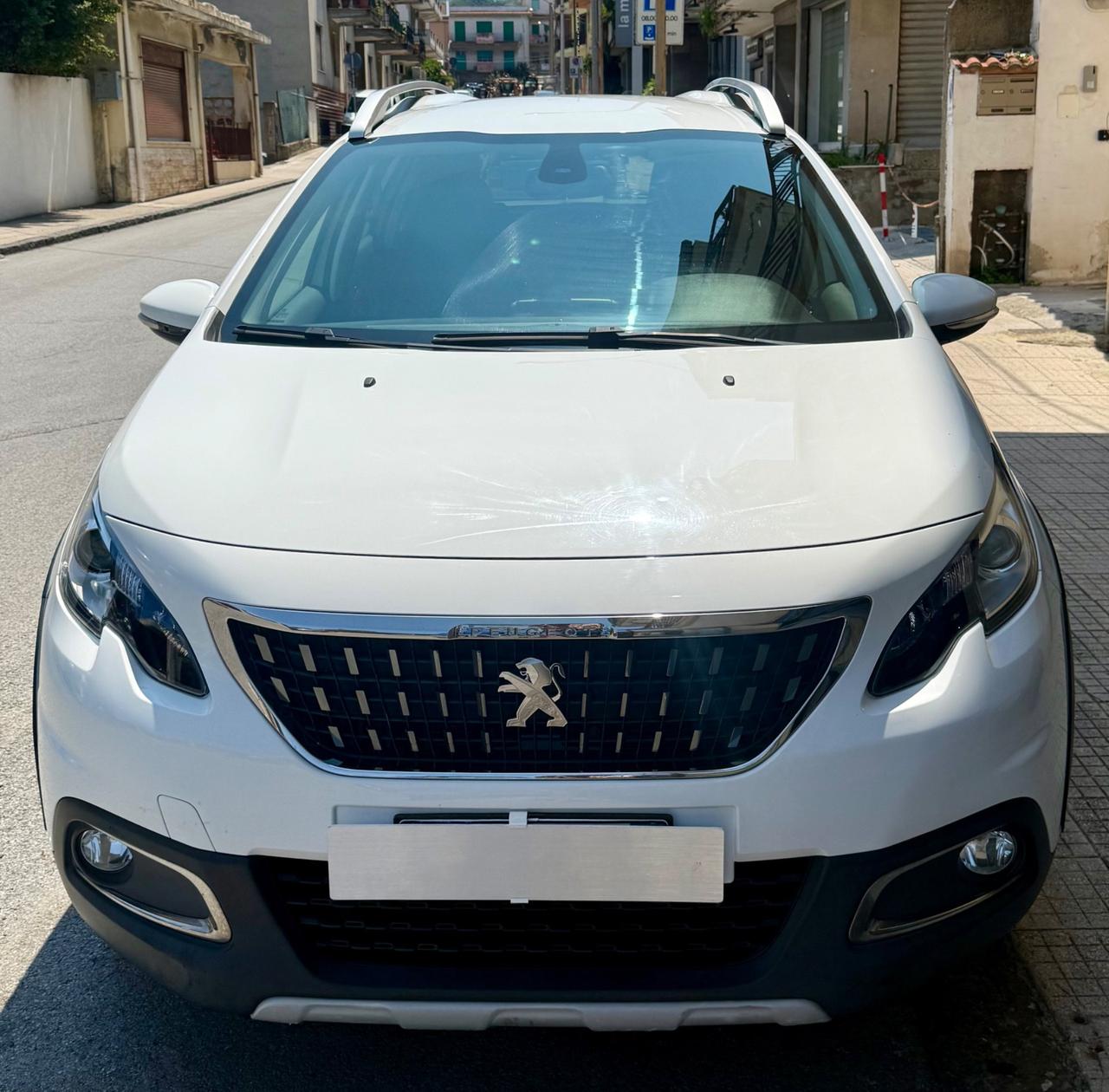 Peugeot 2008 BlueHDi 100 Allure