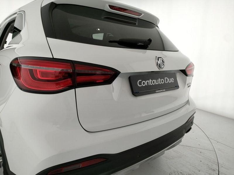 MG EHS Plug-in Hybrid Exclusive