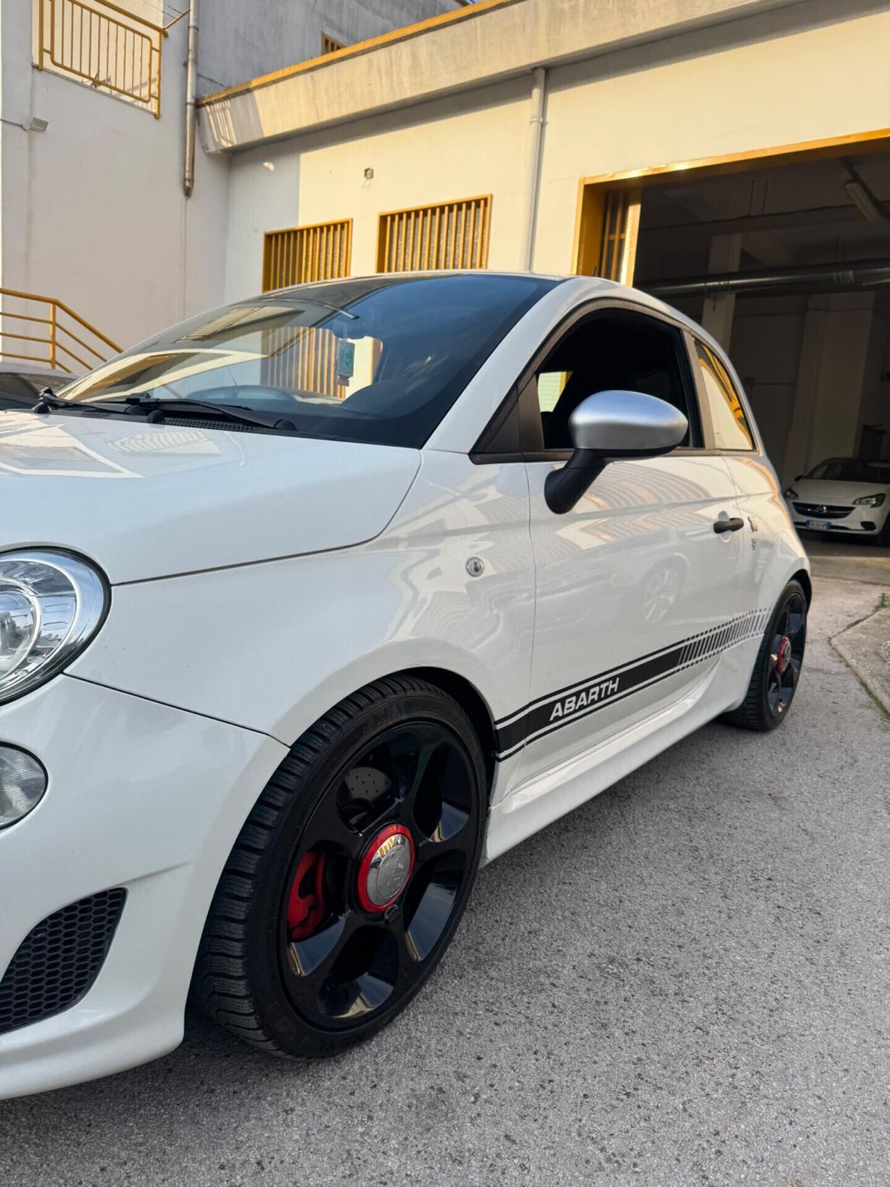 Abarth 595 1.4 Turbo T-Jet 160 CV Competizione