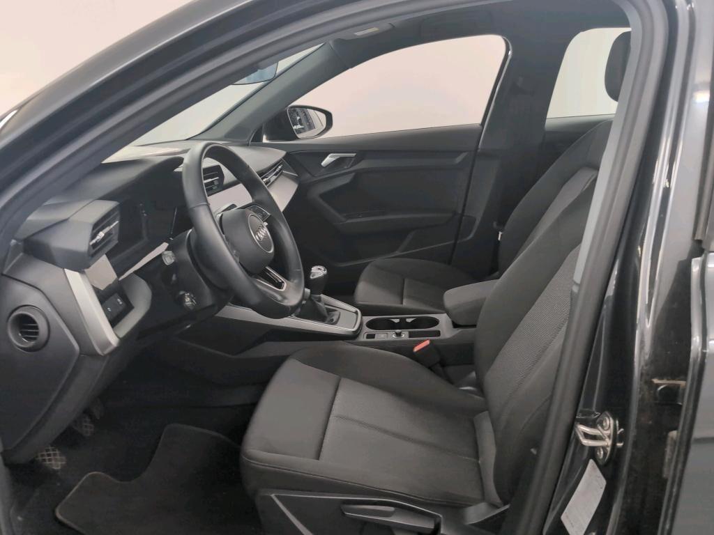 AUDI A3 SPORTBACK 30 TDI 115CV 6M. ATTRACTION ( VIRTUAL COCKPIT - FARI LED - SENSORI POST. - NAVI - CLIMA AUTO - TELECAMERA POST.)