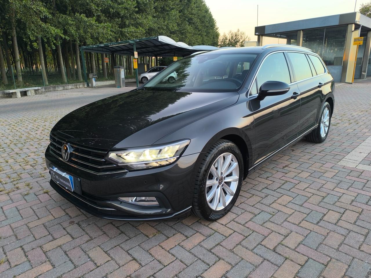 Volkswagen Passat Variant 2.0 TDI SCR 122 CV EVO DSG Business