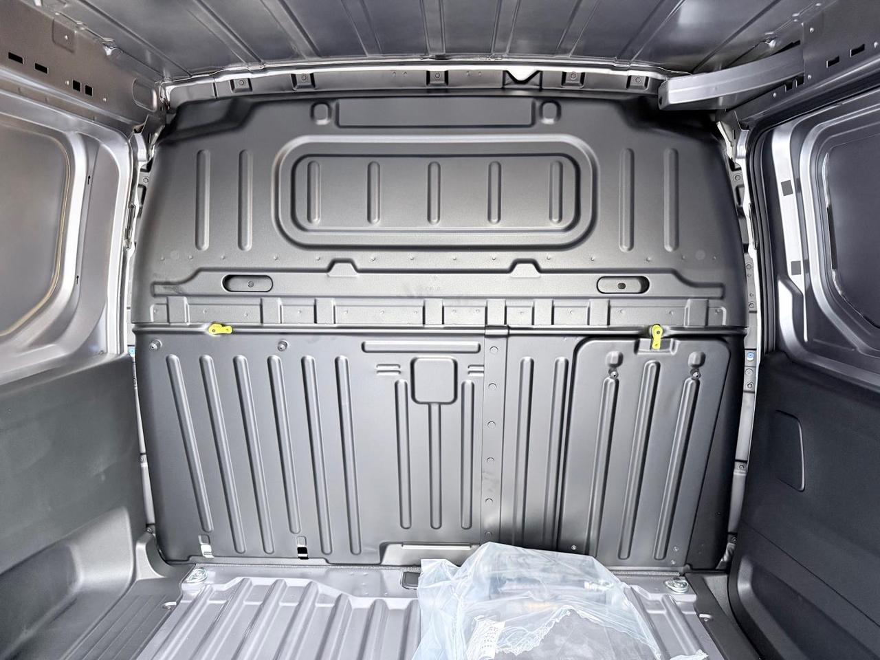 PEUGEOT Partner 1.5 diesel 100cv S&S L1 € 18900 + IVA