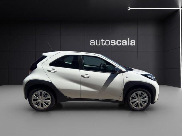 TOYOTA Aygo X 1.0 VVT-i 72 CV 5 porte Active