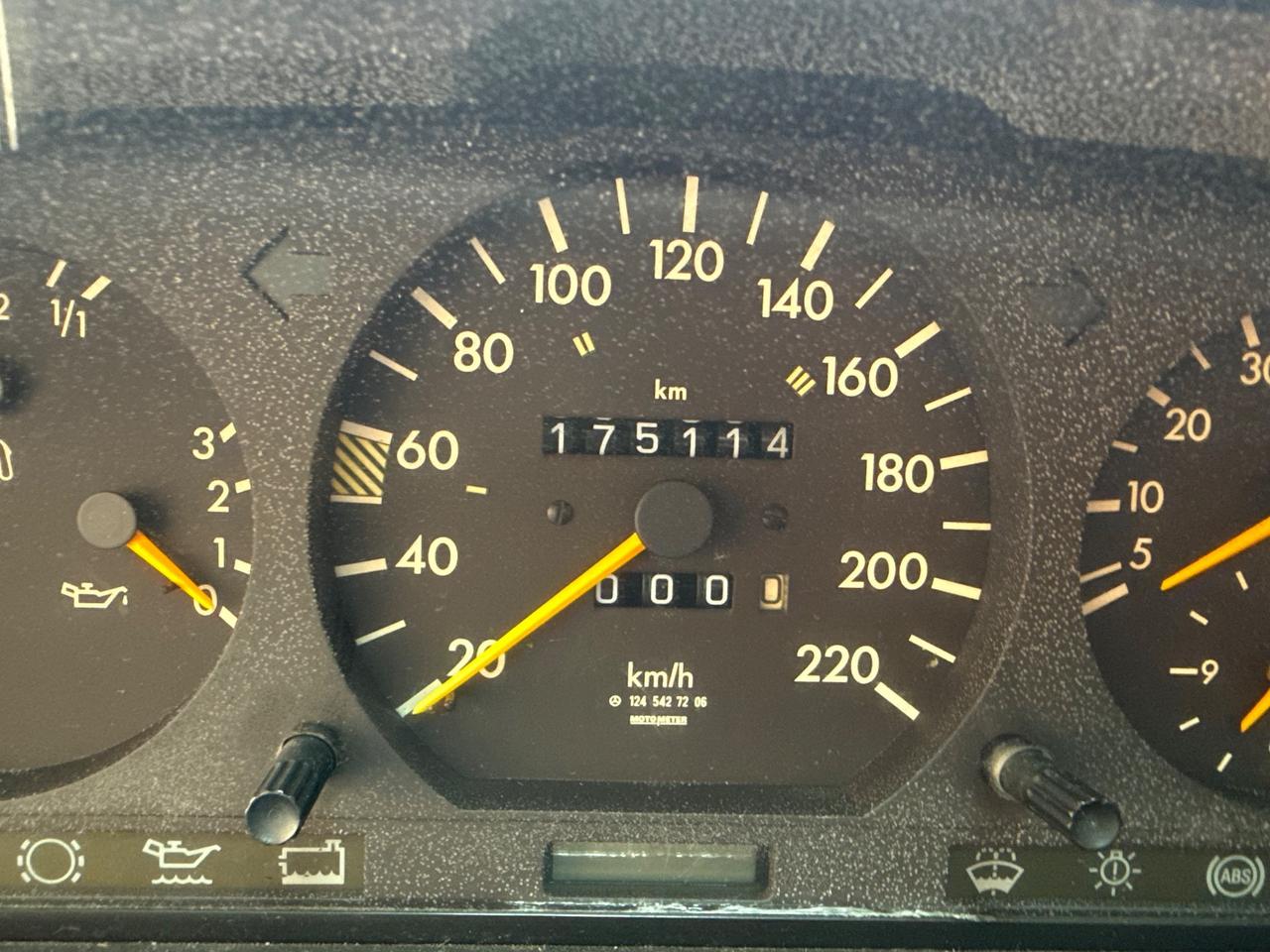Mercedes-benz E 200 Avantgarde