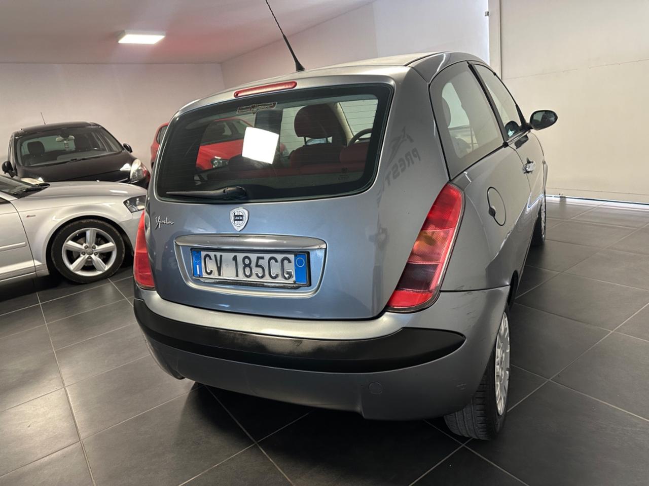 LANCIA YPSILON 1.2 NEOPATENTATI 60CV