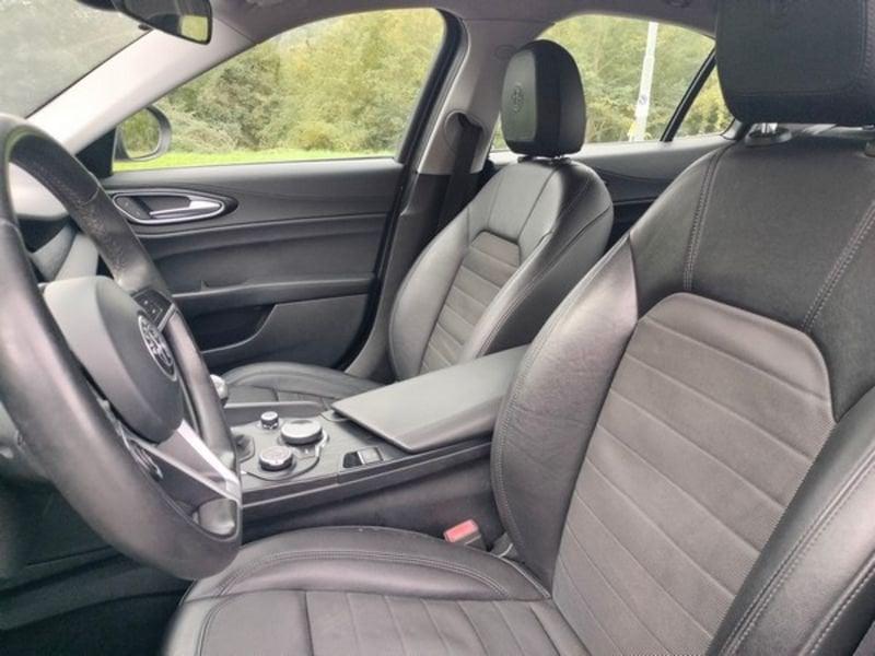 Alfa Romeo Giulia Giulia 2.2 t Super 180cv