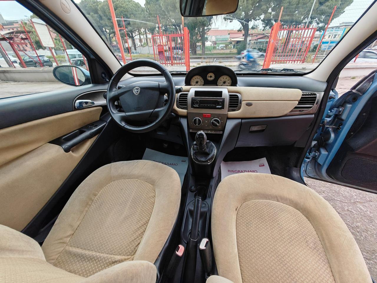 Lancia Ypsilon 1.3 diesel 02/2006 cv70