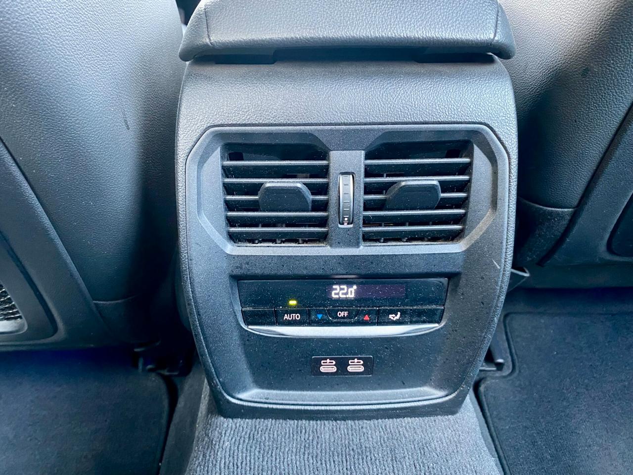 BMW 320 d Touring mhev 48V auto 190cv