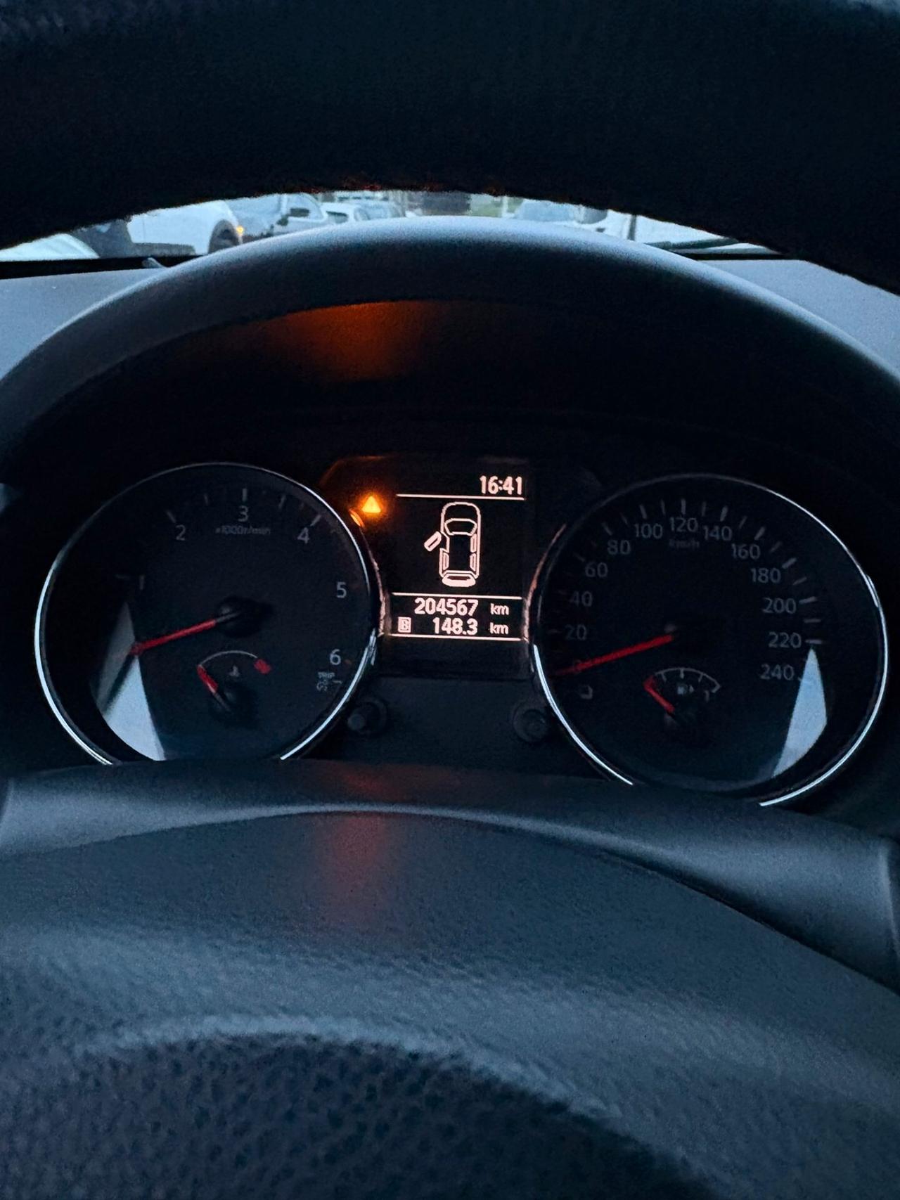 Nissan Qashqai 1.5 dCi DPF Tekna