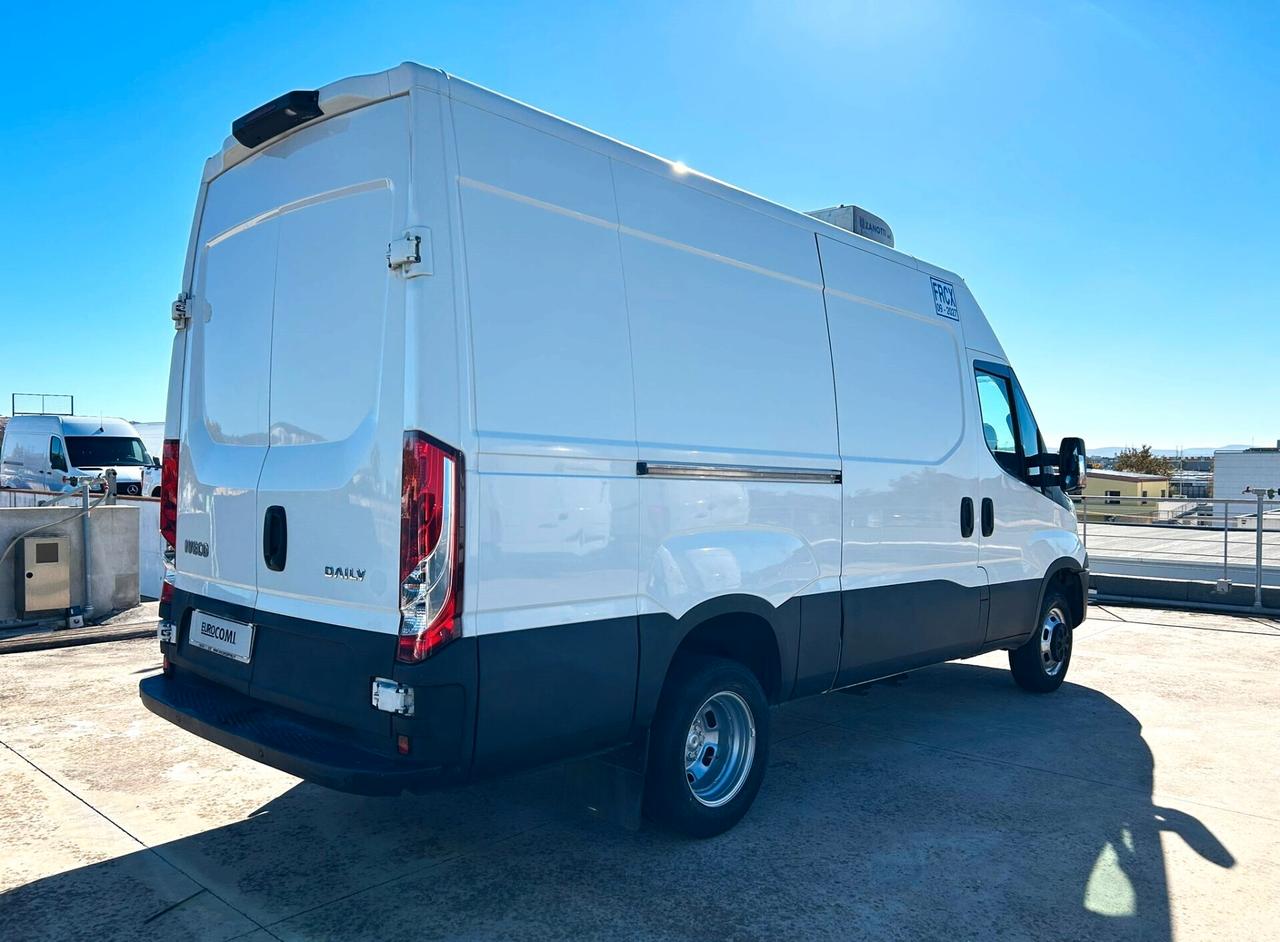Iveco Daily 35C15 Furgone gemellato Isotermico