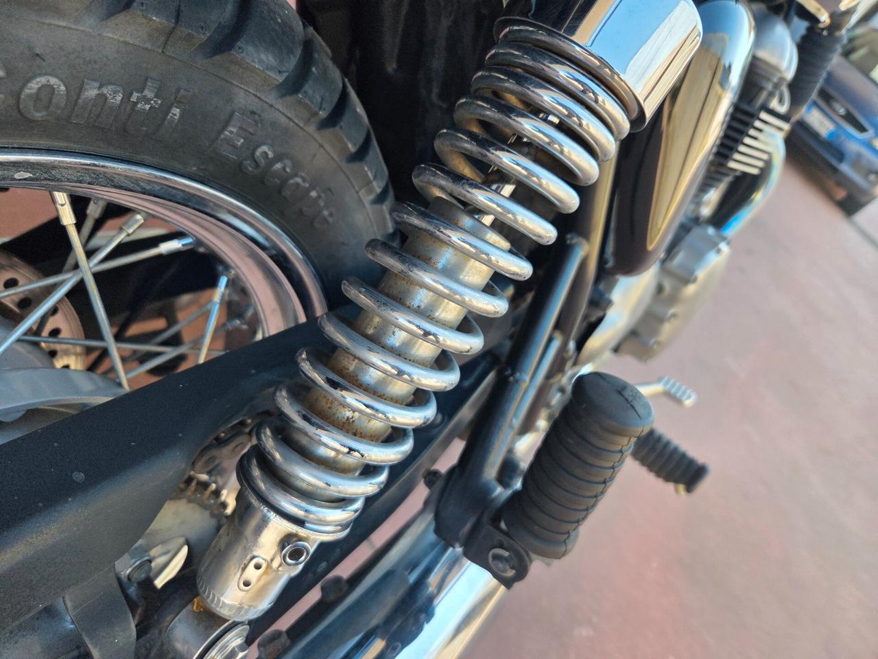 Triumph Bonneville T100