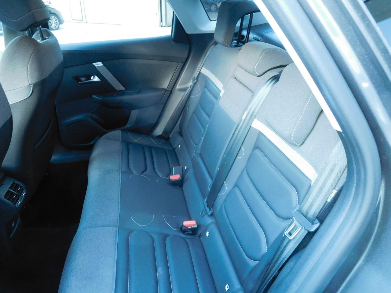 Citroen C4 X PureTech 130 S&S EAT8 Max