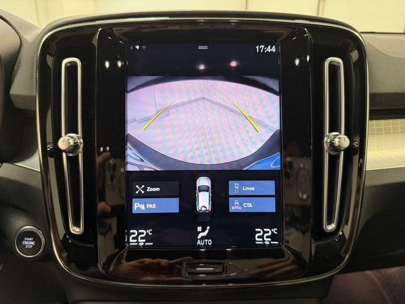 Volvo XC40 Recharge T4 Plug-in Hybrid auto Recharge Core