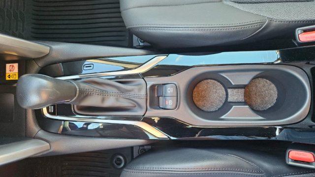 TOYOTA Corolla Cross 2.0 Hybrid 197 CV E-CVT Lounge