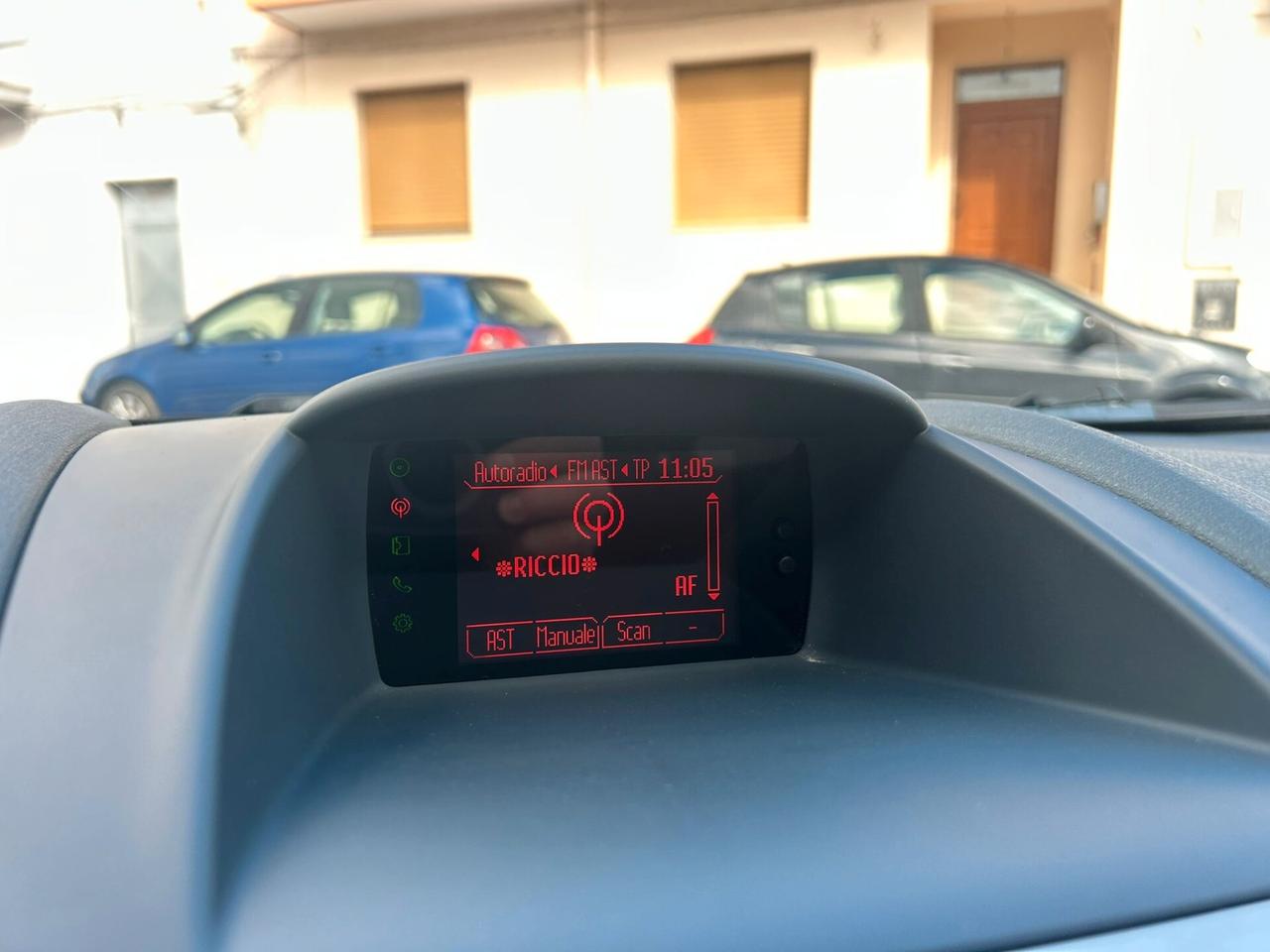 Ford Fiesta 1.2 82 Cv 5P TITANIUM - 2010