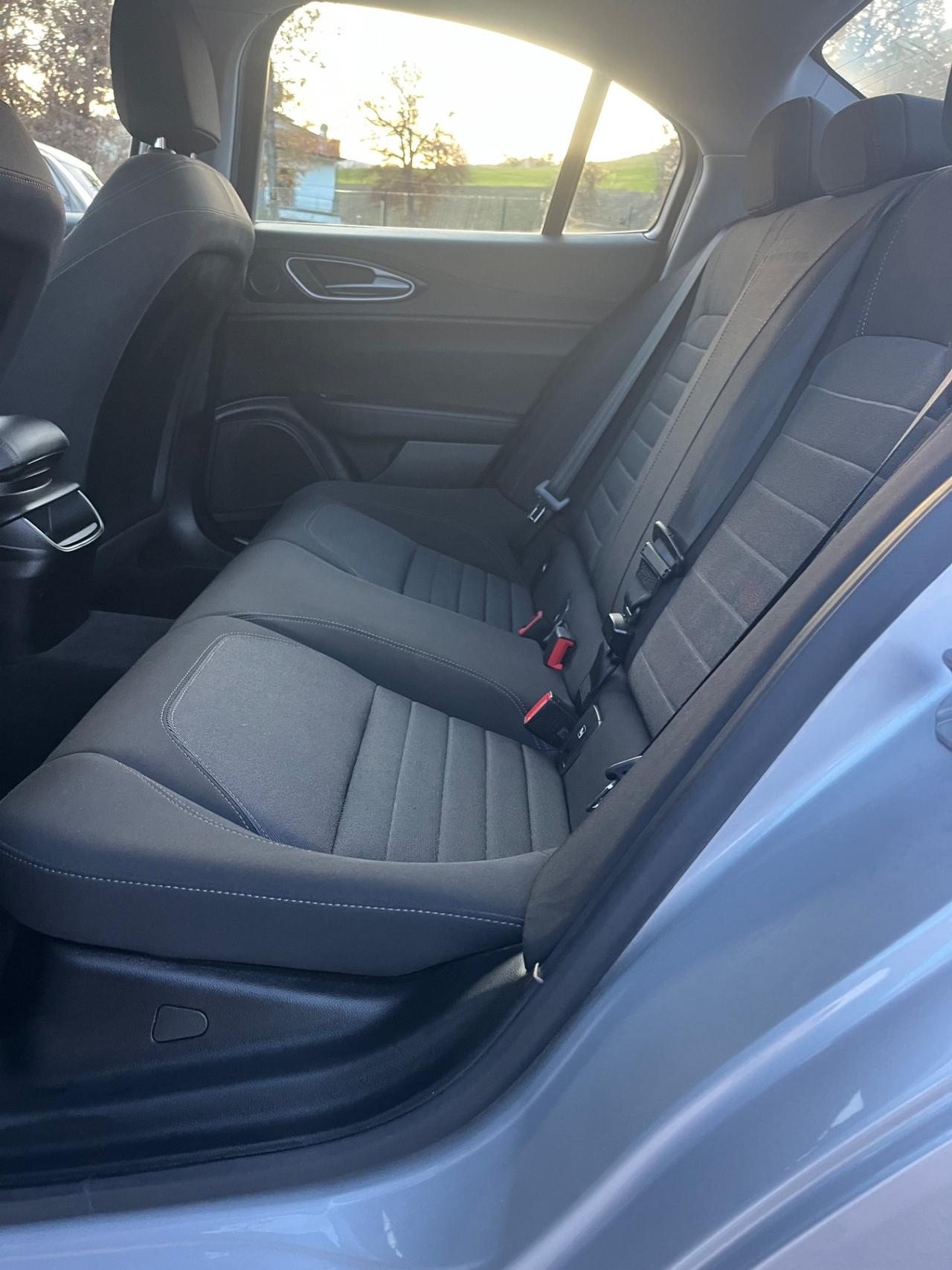 Alfa Romeo Giulia 2.2 Turbodiesel 150 CV AT8