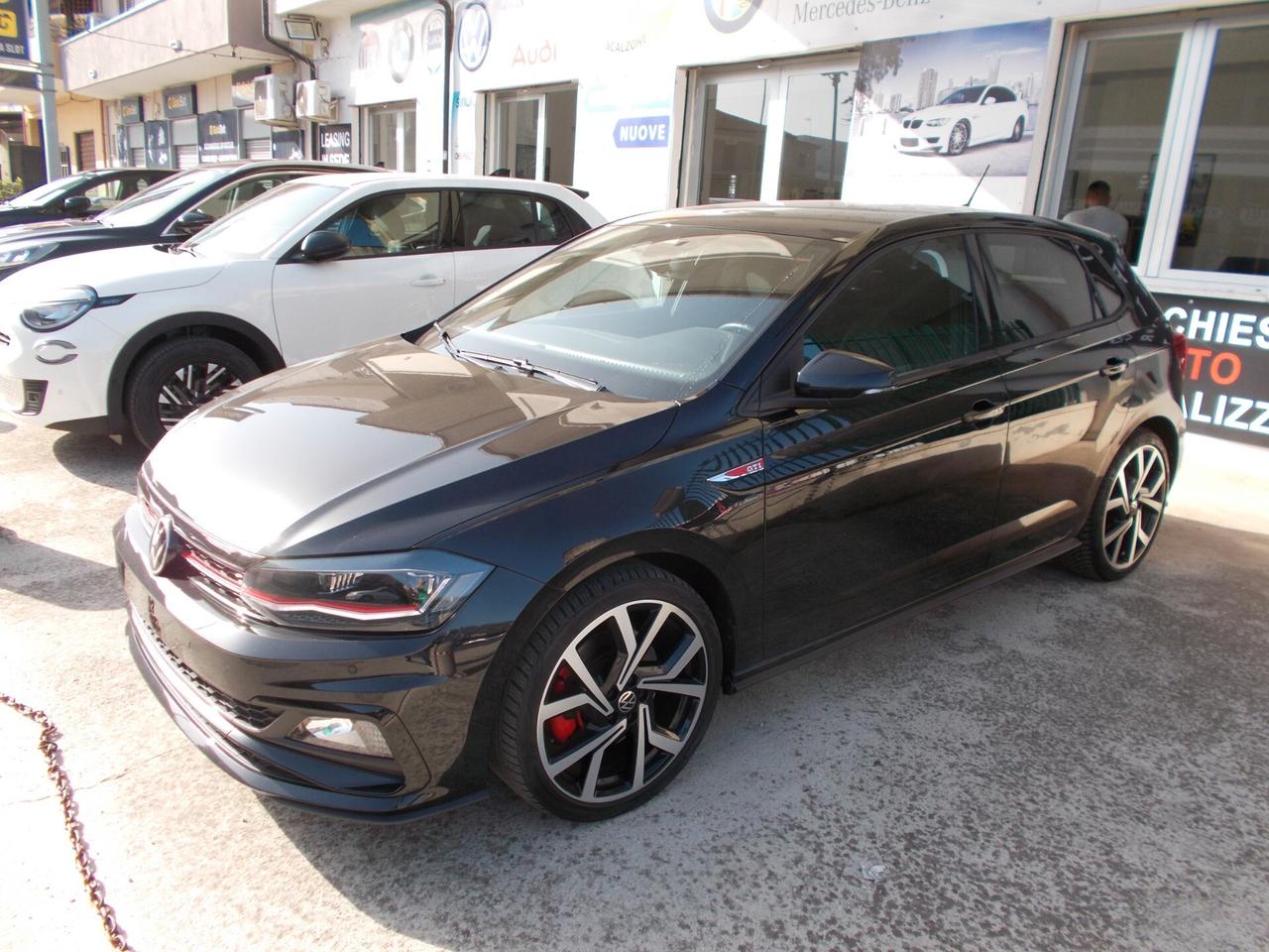Volkswagen Polo 2.0 TSI DSG GTI