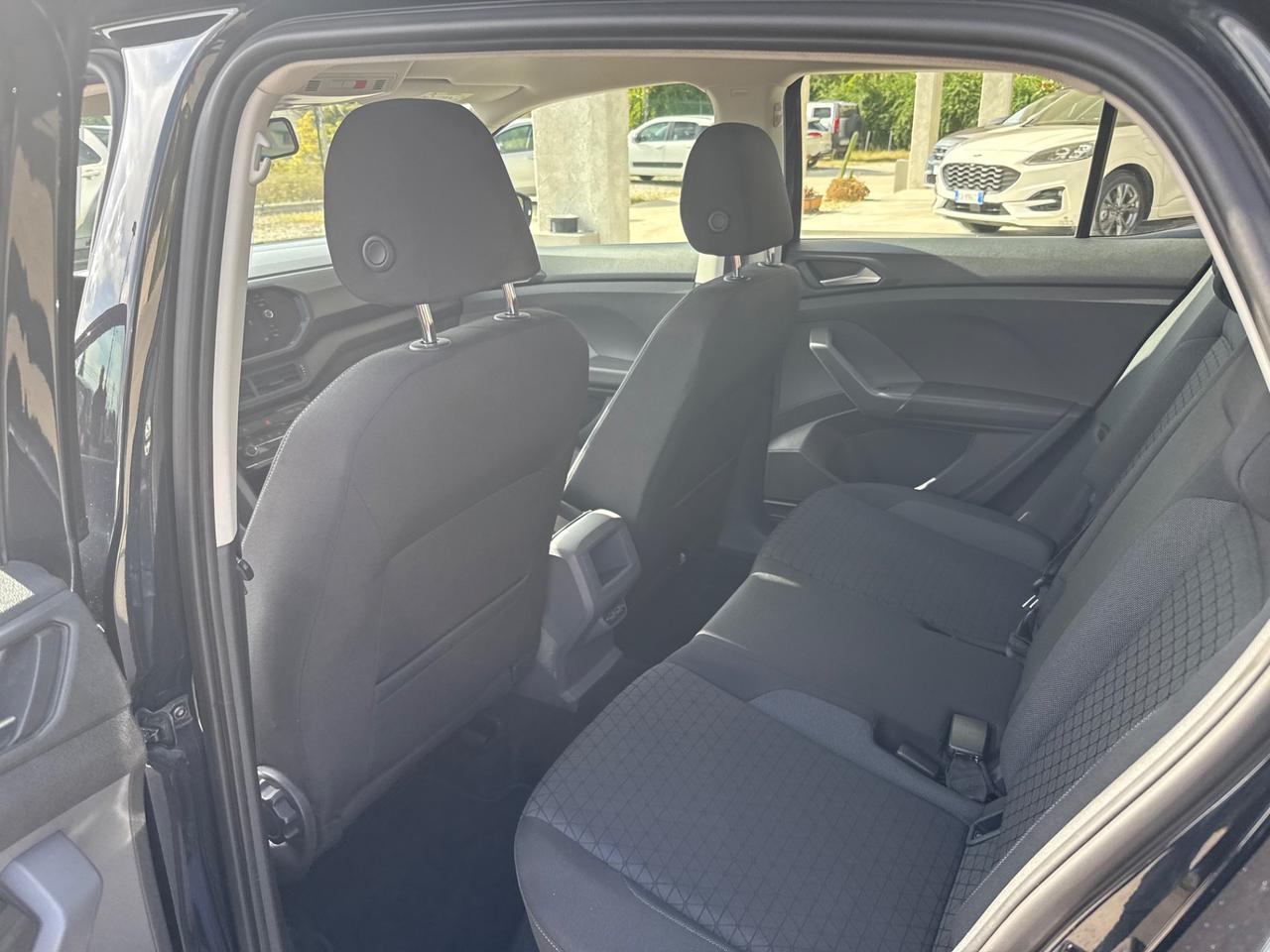 Volkswagen T-Cross 1.6 TDI DSG SCR Advanced BMT