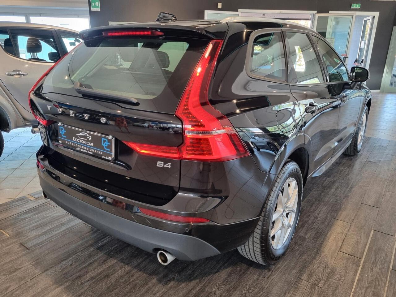 Volvo XC 60 XC60 B4 (d) Geartronic Momentum