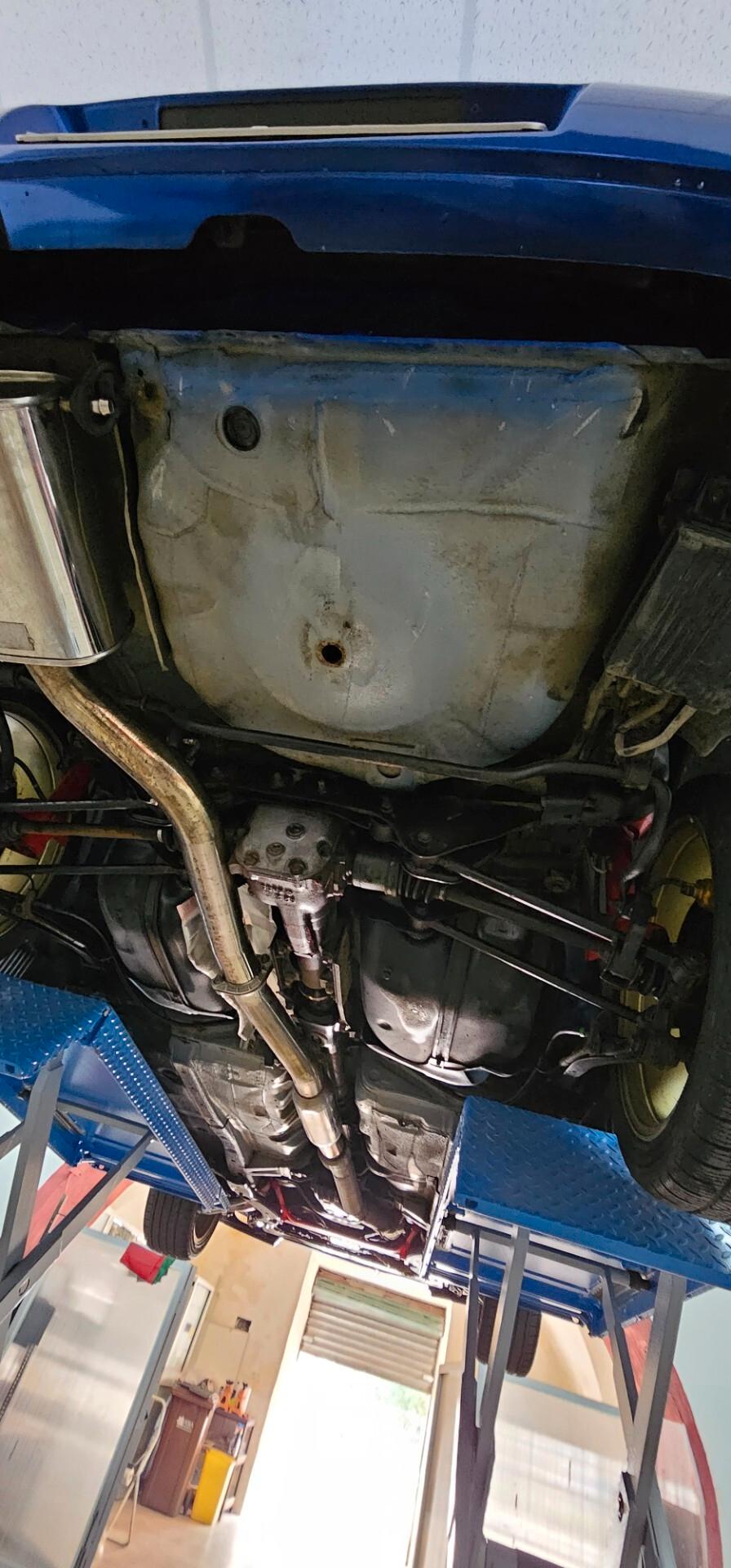 Subaru Impreza 2.0 turbo 16V cat STi 265cv leggi